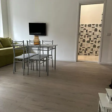 公寓 Centro Piazza Manzoni
