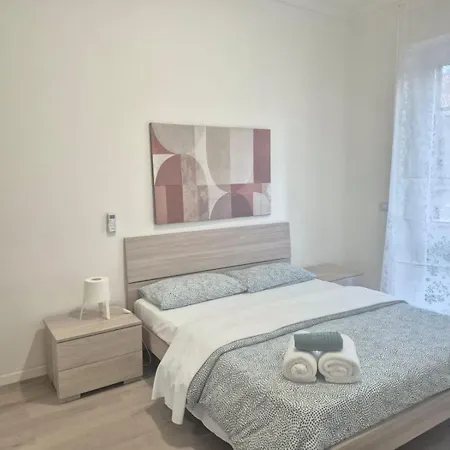 Centro Piazza Manzoni Wi Fi Gratuito Moderno Апартаменты