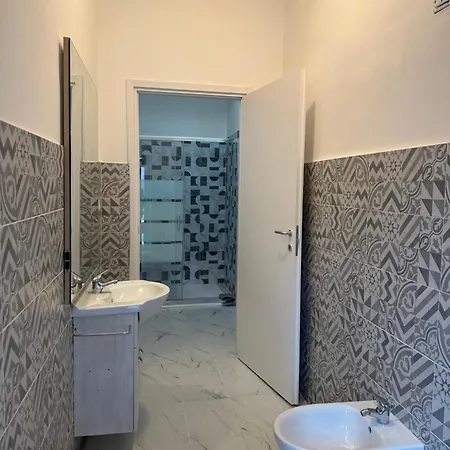 Apartment Centro Piazza Manzoni *