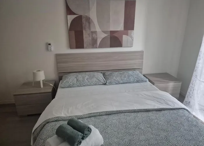 Centro Piazza Manzoni Wi Fi Gratuito Moderno * レッコ