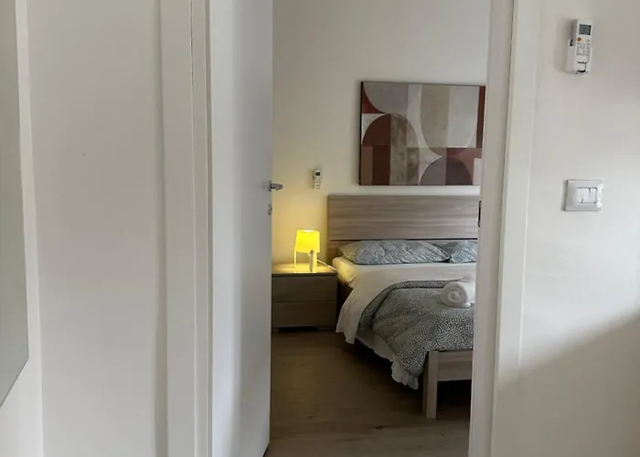 Centro Piazza Manzoni Wi Fi Gratuito Moderno * レッコ