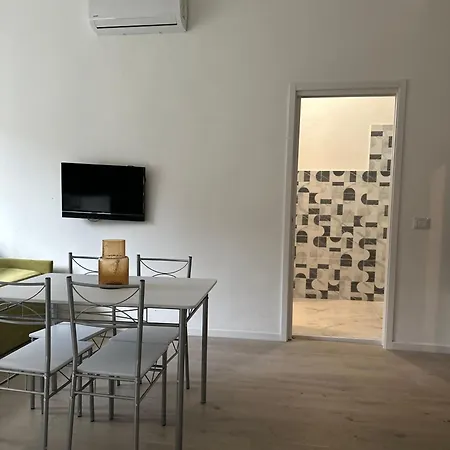 Centro Piazza Manzoni * לקו